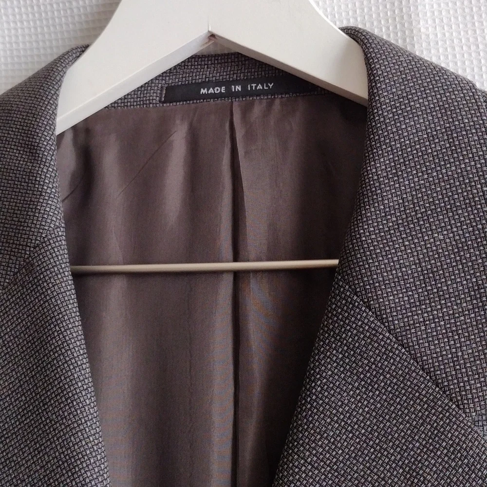 Armani Collezioni men tree-button wool sport jacket L